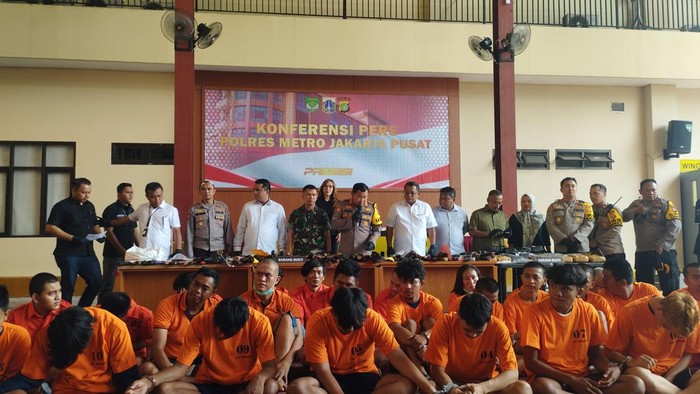 Pelaku tawuran di Menteng sebabkan 1 polisi terluka (Belia/detikcom)