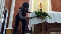 Pihak kepolisian menyebutkan di Gereja Santa Maria Tak Bernoda di Kepanjen Malang ini nantinya akan di hadiri oleh 1000 jemaat.