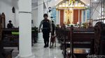 Polisi Strerilisasi Gereja di Malang Menjelang Natal 2023