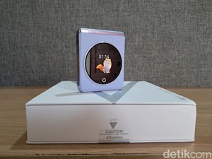 Review Tecno Phantom V Flip 5G, Ponsel Lipat Terjangkau Harga Rp 8 Jutaan
