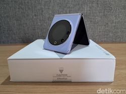 Unboxing Tecno Phantom V Flip 5G, HP Lipat Modis Harga Rp 8 Jutaan