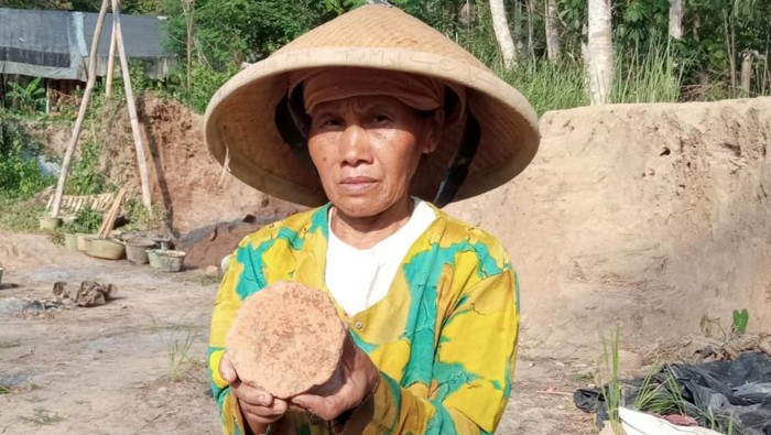 Temuan artefak baru di Dusun Kropakan, Desa Mranggen, Kecamatan Jatinom, Klaten.