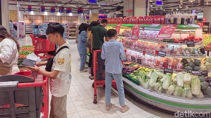 Transmart Full Day Sale Kota Kasablanka