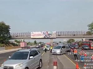 Contraflow Diberlakukan di Tol Japek Km 55-65 Arah Cikampek Pagi Ini