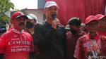 Ganjar Resmikan Posko Pemenangan di Pasar Kliwon