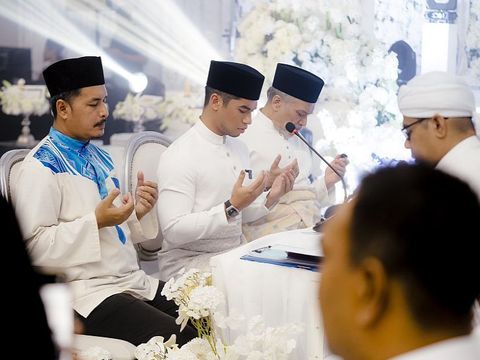 Kisah pria yang menjual semua barang seserahan karena batal menikah, kini sudah bertemu dengan jodohnya.