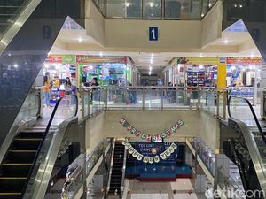 Kenangan Masa Kecil yang Tersisa di Balik Redupnya Tunjungan Center