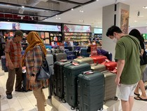 Persiapan Mudik, Harga Koper di Transmart Murah Banget!