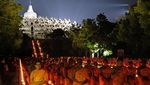 Melihat Penerbangan Lampion Perdamaian di Borobudur