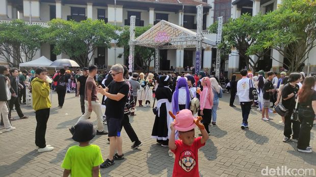 Suasana Lawang Sewu di Libur Nataru