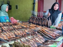 Yuk, Isi Liburan dengan Berburu Kuliner Ikan Asap di Pasuruan