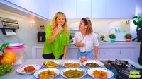 Mengenal Pinkan Mambo, pelantun Kekasih yang tak Dianggap ini dikenal hobi kulineran. Ia bahkan pernah diajak food vlogger Farida Nurhan untuk mukbang bareng. Foto: Instagram @pinkan_mambo