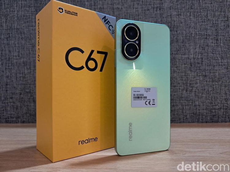 Unboxing Realme C67, Ponsel Rp 2 Jutaan Desain Kekinian