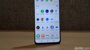 Chipset Snapdragon 685 menjadi penyokong Realme C67. Pengguna dijanjikan dapat melakukan multitasking lancar dan main game lebih imersif. Foto: detikINET/Josina