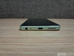 Unboxing Realme C67, Ponsel Rp 2 Jutaan Desain Kekinian