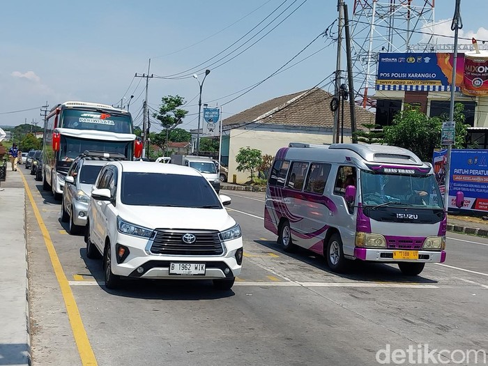 situasi Exit Tol Singosari menuju Kota Batu jelang natal 2023