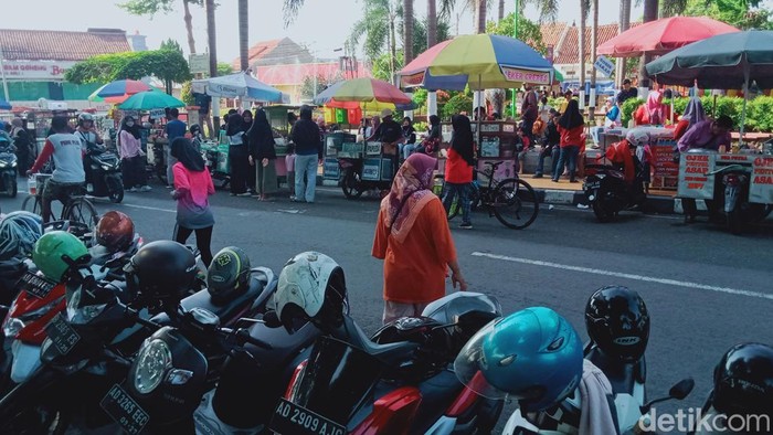 Suasana Alun-alun Klaten, Minggu (24/12/2023).