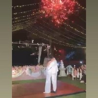 Sebelum menikahi Amanda, pesepakbola Filipina itu diketahui telah menjadi mualaf pada bulan September lalu. Akad nikah Amanda dan Christian Rontini kala itu menggunakan adat Jawa. Foto: Instagram/@gonzalezamanda10