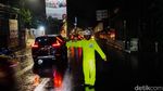 Hujan Deras, Lalu Lintas di Kawasan Wisata Lembang Lengang