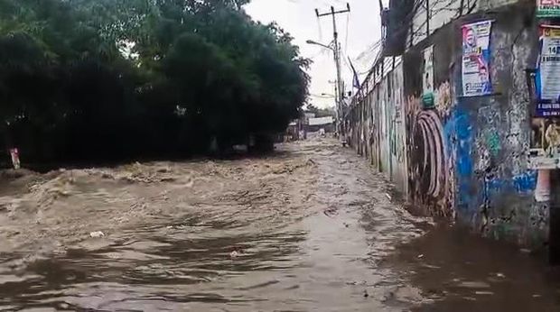 Banjir yang Terjadi di Beberapa Titik di sejumlah titik Kota Cimahi