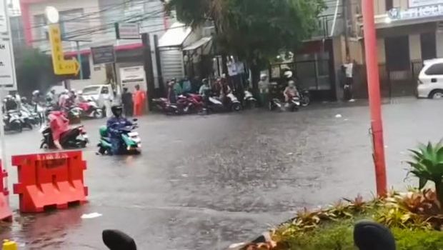 Banjir yang Terjadi di Beberapa Titik di sejumlah titik Kota Cimahi