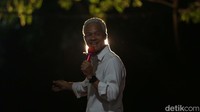 Capres nomor urut 03 Ganjar Pranowo mewanti-wanti kader PDI Perjuangan di Sragen, Jawa Tengah untuk merapatkan barisan demi memenangkan Pilpres. Dia juga berpesan agar mereka berhati-hati terhadap pihak-pihak yang hendak merebut suara.