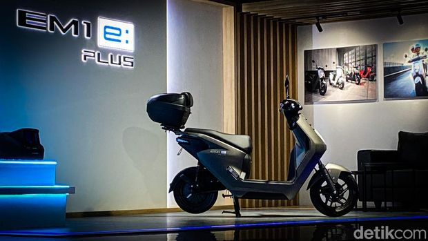 Honda EM1 e: dan Honda EM1 e: Plus
