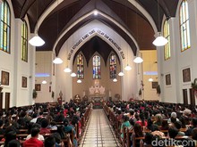 Jadwal Lengkap Misa Malam Natal dan Hari Raya Natal 2025 di Bandung
