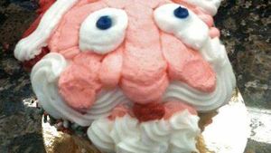 Bikin Ngakak! 10 Dekorasi Kue Natal Ini Gagal Total