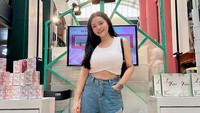 Mawar AFI cuma minta pasangannya nanti bisa menerima dirinya dan tiga anaknya. (Foto: dok Instagram)