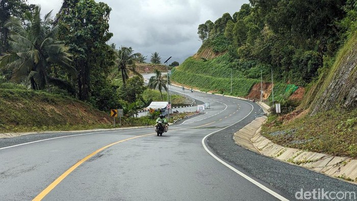 Keindahan panorama alam jalur Pantai Selatan (Pansela/JLS) Tulungagung - Trenggalek