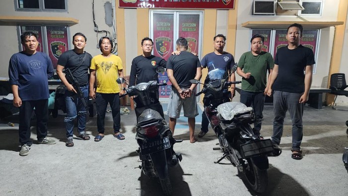 Pelaku bandit pecah kaca mobil ditangkap Satreskrim Polres OKU Selatan.