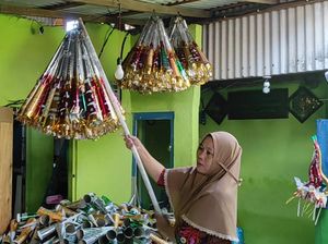Geliat Produsen Terompet di Denpasar Jelang Tahun Baru, Omset Naik 50%