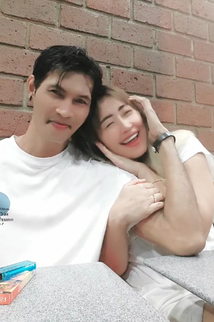 Pinkan Mambo & Arya Khan