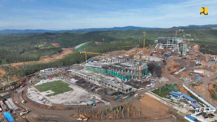 Kementerian Pekerjaan Umum dan Perumahan Rakyat (PUPR) melaporkan progres konstruksi infrastruktur dasar IKN Tahap 1 telah mencapai 62,65%. Ditargetkan pembangunan IKN Tahap 1 bisa rampung pada 2024.