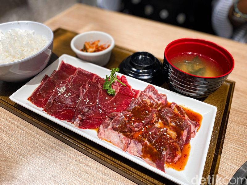 Yakiniku Like tawarkan wagyu karubi enak