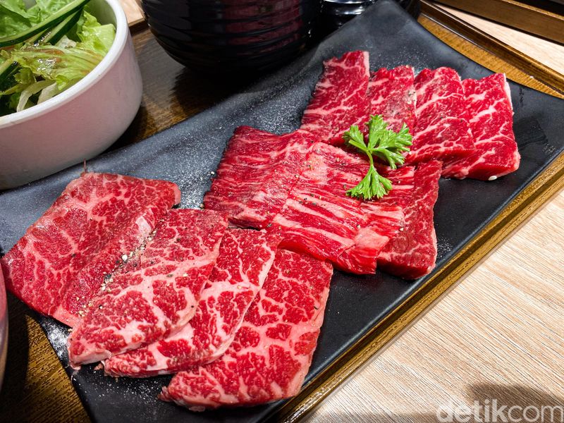 Yakiniku Like tawarkan wagyu karubi enak