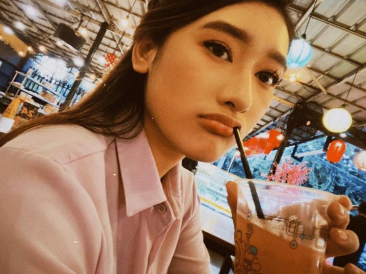 Cantiknya Amanda Caesa, Putri Parto yang Hobi Kulineran