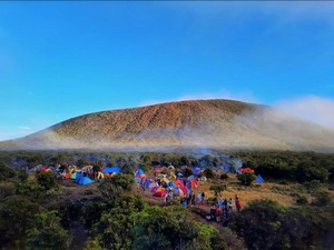 Gunung Dempo Atap Sumatera Selatan: Lokasi, Rute dan Jalur Pendakian