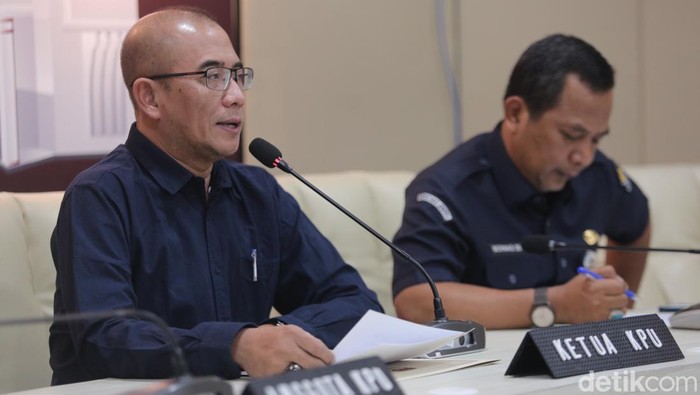 Momen Klarifikasi KPU soal Viral WNI di Taipei Terima Surat Suara Pemilu