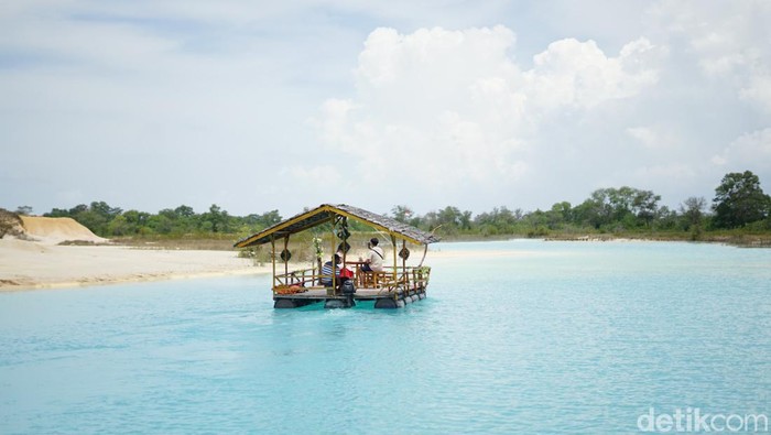 Penampakan Danau Biru di Kabupaten Bintan.(Alamudin Hamapu/detikSumut)