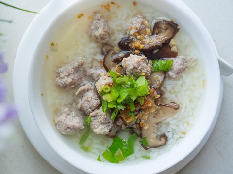 Resep Sop Nasi Daging dan Jamur