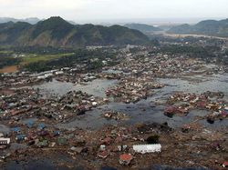 10 Tsunami Paling Merusak Sepanjang Sejarah, Termasuk Aceh
