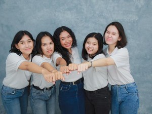 Cerita 5 Mahasiswi UPN Jogja Bikin Konsultan Jasa-Bisnis, Berawal Tugas Matkul