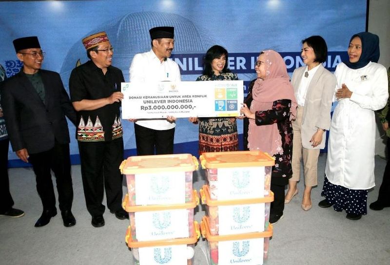 BAZNAS Terima Bantuan Kemanusiaan Rp 3 M dari Unilever Indonesia