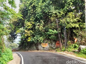 Cadas Lawang, Gerbang di Cadas Pangeran Menuju Sumedang