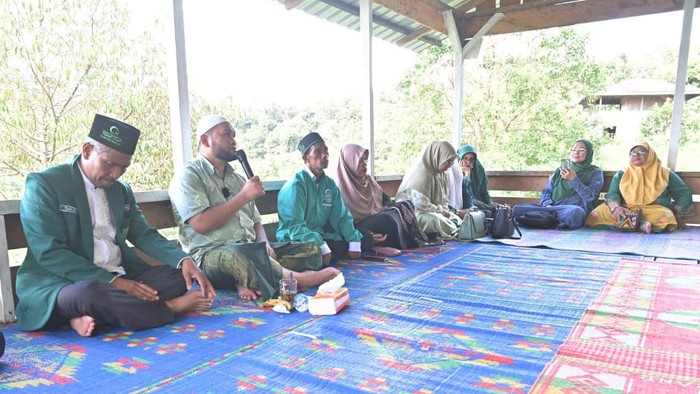 Dedi Iskandar saat konsolidasi ke Dairi dan Pakpak Bharat. (Dok. Dedi Iskandar)