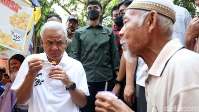 Ganjar Jajan Jasuke di Umbul Cokro Klaten