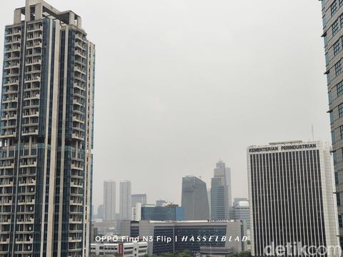 Hasil foto kamera Oppo Find N3 Flip