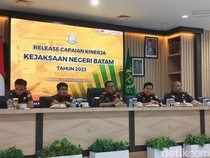 Kejari Batam Tuntaskan 5 Kasus Korupsi di 2023, Kerugian Negara Capai  Rp 4,5 M